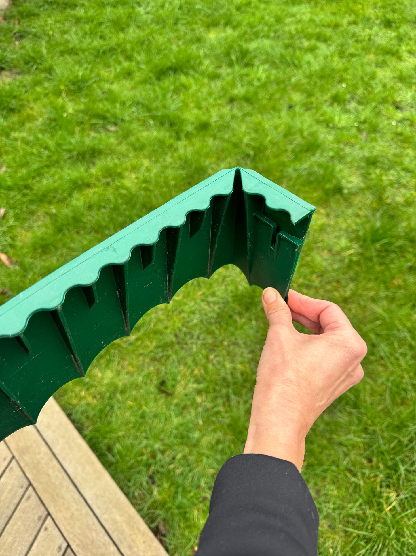 Emerald Edge - Lawn, Garden, Pathway & Landscape Edging (8 Pack)